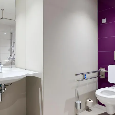 Premier Zuffenhausen 호텔 *